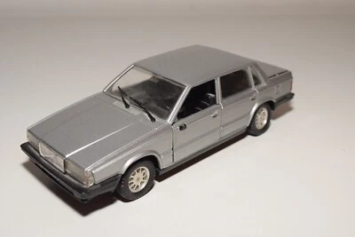 A42 1:25 POLISTIL S-206 S206 VOLVO 760 GLE 760GLE MET. GRIGIO OTTIME CONDIZIONI - Immagine 1 di 4