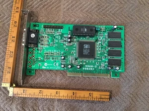 SIS 6326 pJD5901 V2.2 8M AGP VGA Graphics Card Used - Picture 1 of 5