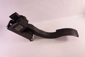 Pedal acelerador Nissan Terrano 0281002591 0 281 002 591 180022X800 18002 2X800 - Picture 1 of 3