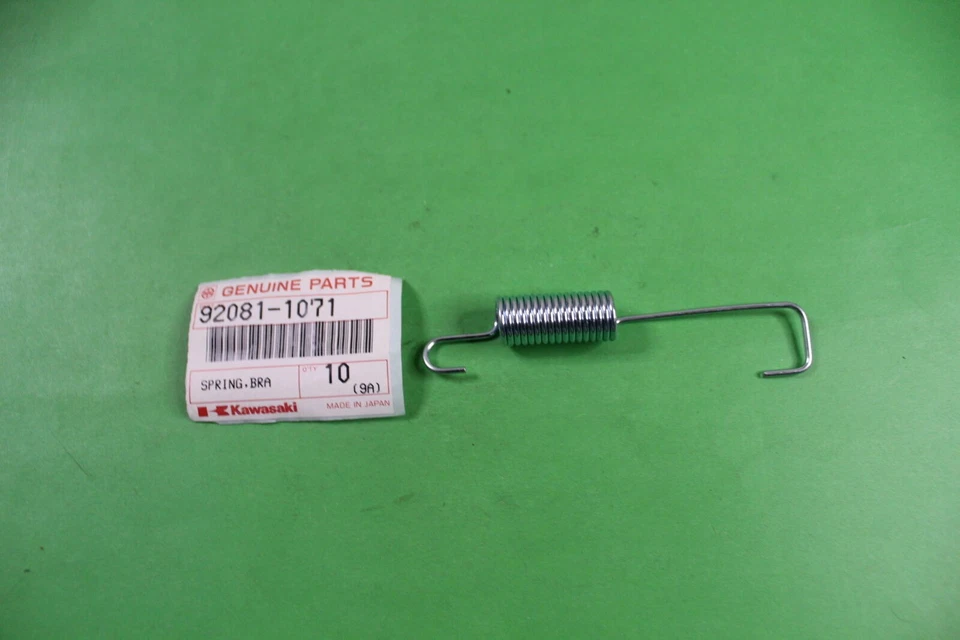 Новая из старых запасов пружина педали тормоза Kawasaki KE100 KE125 KE175 KLR250 KLR650 KX125 92081-1071 - Изображение 1 из 4