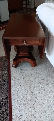 Стол из листьев красного дерева American Empire  - Изображение 1 из 4