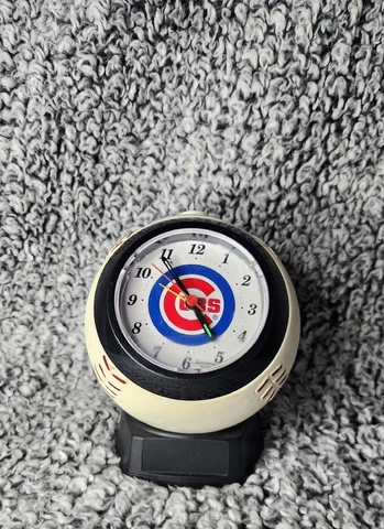 Chicago Cubs Rare Baseball Vintage Official MLB Alarm Clock by Buolva Sportstime Cover