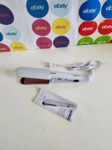 Conair Double Ceramic Flat Iron; 1.5 Inch Flat Iron; White/Rose Gold CS922N - Bild 1 von 6