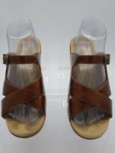 Dansko Sela Brown Patent Leather Sandals Womens Sz 39