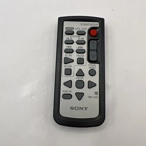 Sony Remote Control RMT-835  Camcorder SR62, SR82, SR200, & SR300 - Tested Works - Picture 1 of 10