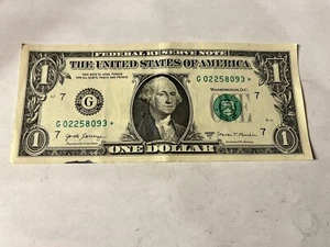 One 1 Dollar Bill Series 2017a STAR NOTE Whitesquirrelcoins - Picture 1 of 3