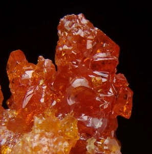 ZINCITE  crystals & LW fluorescent !!! -- POLAND Lower Silesia - Olawa /pm001 - Picture 1 of 24