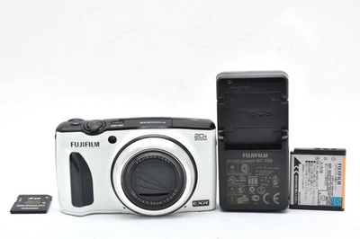 FUJIFILM FinePix F1000EXR 16,0-MP-Kompaktdigitalkamera weiß [EXC++] Japan 2860 - Bild 1 von 4
