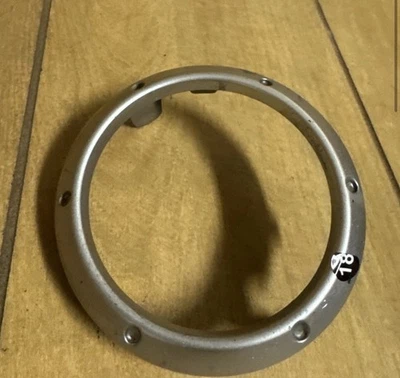 Cubierta de luz antiniebla OEM del lado delantero OEM 2004-2007 Toyota Highlander Genuine Foto 1 de 4