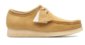 NUEVOS EN CAJA Zapatos de gamuza Clarks originales WALLABEE musgo de roble para hombre - Imagen 1 de 8
