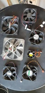 Sélection de 9 ventilateurs CPU et boitier différentes tailles - Photo 1/1