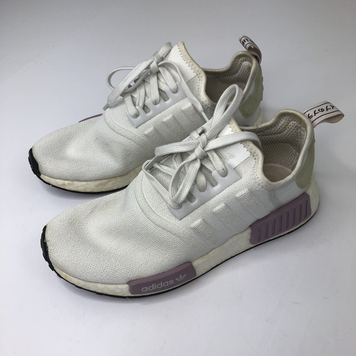 adidas nmd r1 crystal white orchid