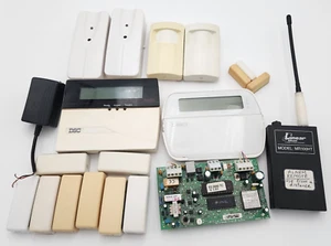 Lotto 20 pezzi sistemi di sicurezza DSC - sensori wireless, tastiere, moduli - testati - Foto 1 di 19