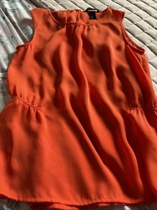 BNWOT LADIES SHEER ORANGE H&M TOP ELASTIC BACK AND SIDE LOVELY WITH WHITE JEANS - Picture 1 of 3