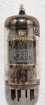 Tubo de elétrons antigo registrado Raytheon 6BL8/ECF80 - Imagem 1 de 4