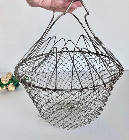 Vintage French Metal Wire Egg Gathering Basket France 8" Diameter Cover