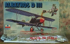 Model Kit - Esci 9021 - Albatros DIII Biplane - 1/72 Scale - Unassembled - 1980  - Picture 1 of 9