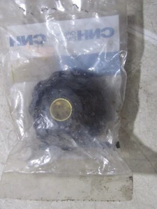 GENUINE OEM CASE NEW HOLLAND D8NN9R517AA KNOB - Picture 1 of 3