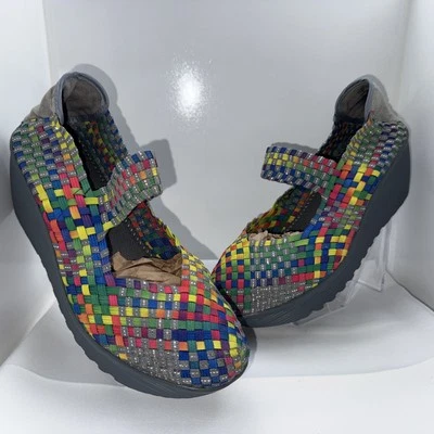 St Johns Bay Women Sz 11 M Karma Multi Color Wedge Heel Shoes - Image 1 of 4