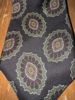 Vintage Dior Necktie All Silk Woven In Italy RARE 3.5x58 Beautiful Green Tones - Image 1 of 4