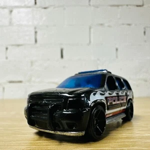 07 Chevy Tahoe Police Black Blue 2011 HW City Works 5 Pack - Picture 1 of 15