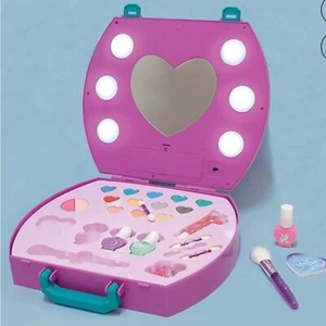 Make it Real Light-Up Cosmetic Studio Kids Makeup Case with Mirror and Lights - Picture 1 of 12