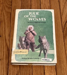 Julie of the Wolves By Jean Craighead George 1972 HC DJ 1st Ed - Foto 1 di 13