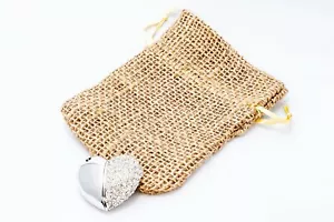 10 x Hessian Fabric Drawstring Pouch - Packaging/Gift Bag/Present/Wedding Favour - Picture 1 of 2