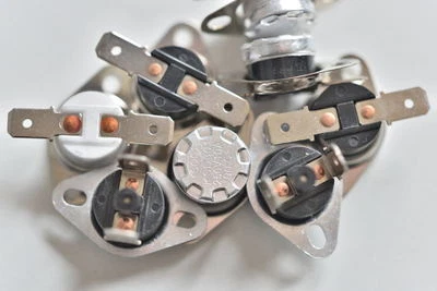 KSD301 N/O&N/C Thermal safety Switch Auto & Manual Operate 10A ,0 to 350deg "C"  - Image 1 of 4