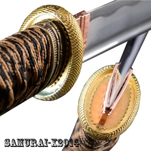 Small Golden Tsuba Hand Guard For Japanese Samurai Sword Katana Wakizashi  Tanto - Picture 1 of 3