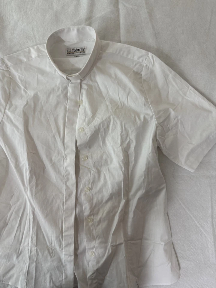 Women Clergy Shirt Pastor Priest Lady Tops Clerical Tab Collar 12 NEW - Image 1 of 4