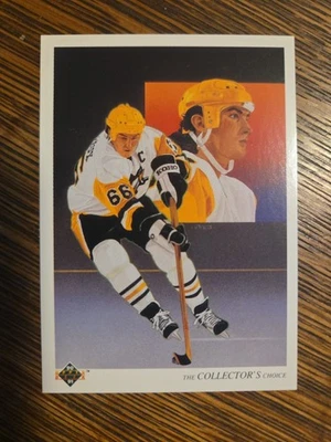 1990-91 Upper Deck Mario Lemieux #305 Pittsburgh Penguins Checklist  - Image 1 of 2