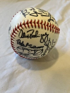 Squadra Baseball Firmata Più Autografi Vintage Da Collezione Non Certificata 2011 - Foto 1 di 6