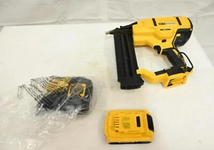 Kit Clavadora Brad Dewalt DCN680D1 20V MAX* XR 18 GA (USADA) - Imagen 1 de 8