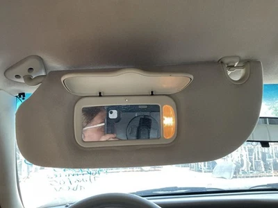 Driver Left Sun Visor Single Visor Fits 03-05 CROWN VICTORIA 4835142 Foto 1 de 2