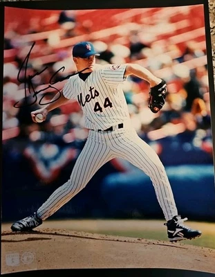 Jason Isringhausen Signed Autographed Glossy 8x10 Photo New York Mets - Image 1 of 2