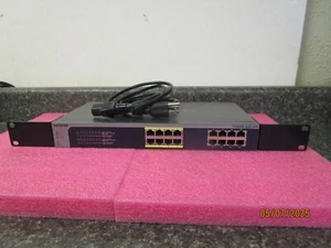 Netgear ProSafe Plus 16 Port POE Gigabit Ethernet Switch JGS516PE V1 - with Ears - Picture 1 of 8