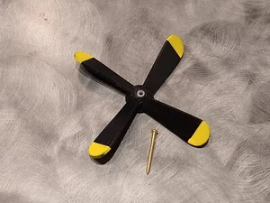 EIN 5,5" Flugzeug Whirligig Propeller komplett montiert lackiert 4 KLINGEN HOLZ - Bild 1 von 6
