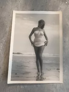 Vintage 1960’s Girl Pretty PIN UP Risque Nude Original Girlie Glamour Photo #100 - Picture 1 of 2