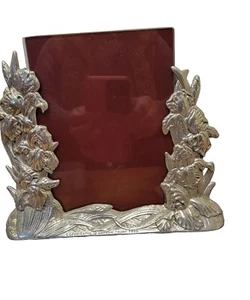 Vintage 1990 Arthur Court 3D Metalware Picture Frame 5" x 7" - Picture 1 of 3