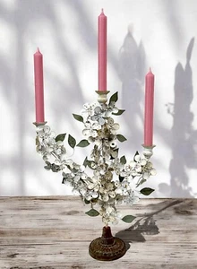 Candelero Candelabro Metal Flores Brocante Aspecto Antiguo Hecho a Mano 42cm - Imagen 1 de 14