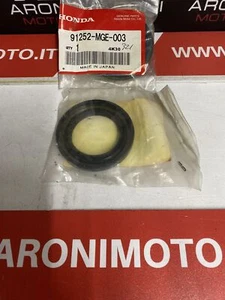 Dust seal,34x52x7 cod.91252MGE003 nero - Foto 1 di 1