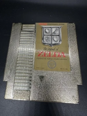 The Legend of Zelda (Nintendo NES, 1985) Gold - Image 1 of 4