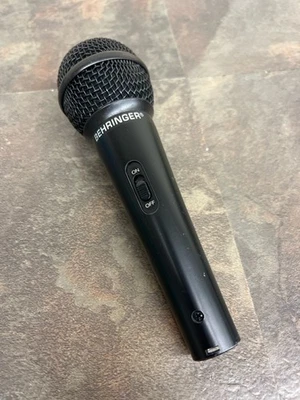 BEHRINGER XM1800SBehringer XM1800S Super Cardioid Microphone, Used. (WBP014209) - Image 1 of 4