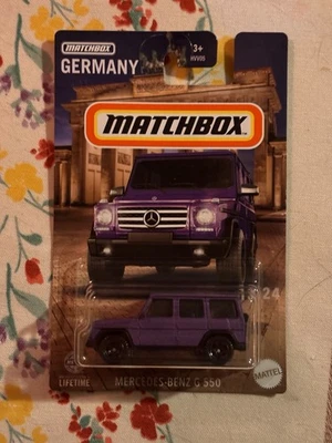 Matchbox Mercedes Benz G 550 púrpura serie Alemania  Foto 1 de 3