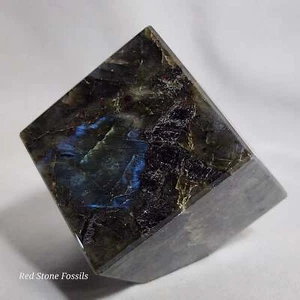 Gorgeous Labradorite Cube - Picture 1 of 7