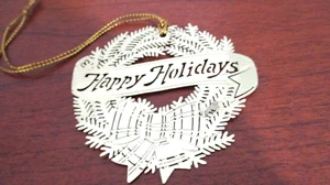 CORONA HAPPY HOLIDAYS METALLO DORATO addobbo natalizio - Foto 1 di 2