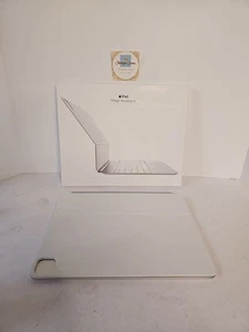 Apple Magic Keyboard for 13 inch iPad Pro White (open box) - Picture 1 of 5