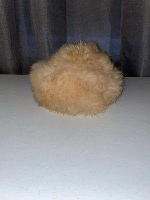 Sombrero de piel de oveja toscano genuino para mujer hecho en Italia tiene etiqueta Foto 1 de 4