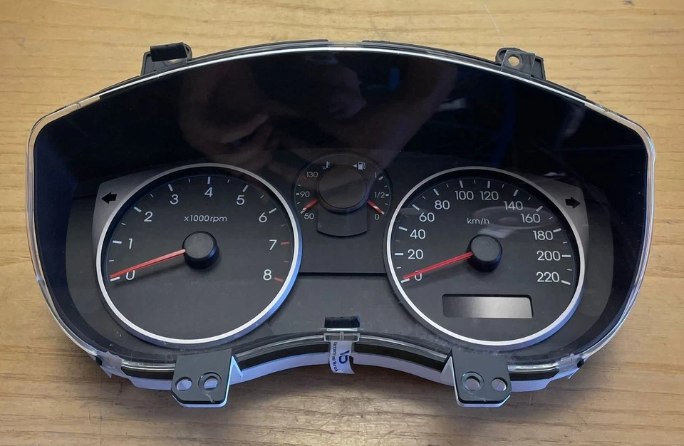 2008-15 PB Hyundai i20 1.4L Petrol Manual Instrument Cluster 94006-1J175 120,km - image 1 of 4